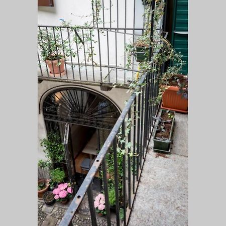 Loft In Pieno Centro Storico Apartment โกโม ภายนอก รูปภาพ